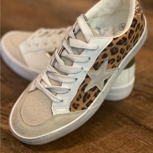 BRAND NEW!!! Ladies Boutique Shoes